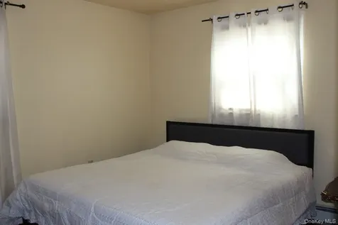 12 S Parsonage Street Rhinebeck NY 12572