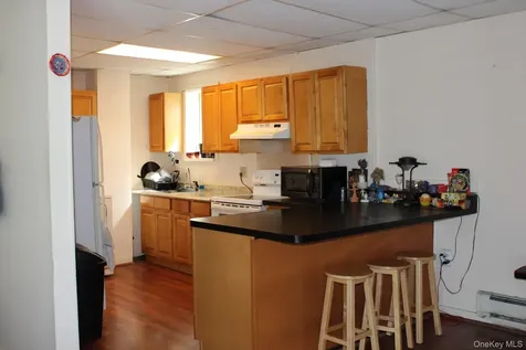 12 S Parsonage Street Rhinebeck NY 12572