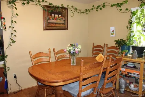 12 S Parsonage Street Rhinebeck NY 12572