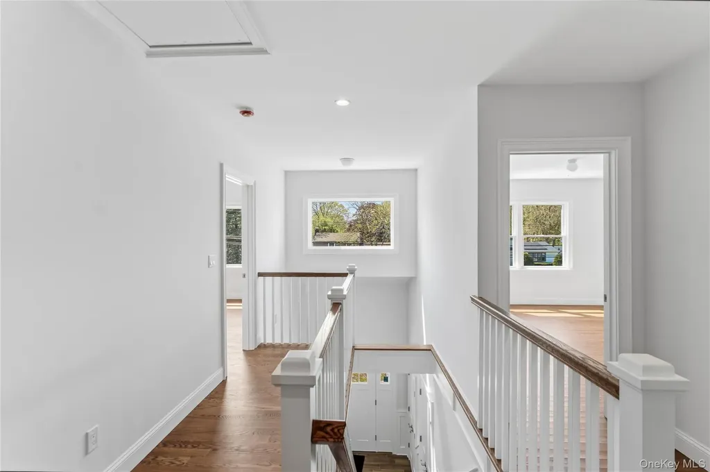 969 Manor Lane Bay Shore NY 11706