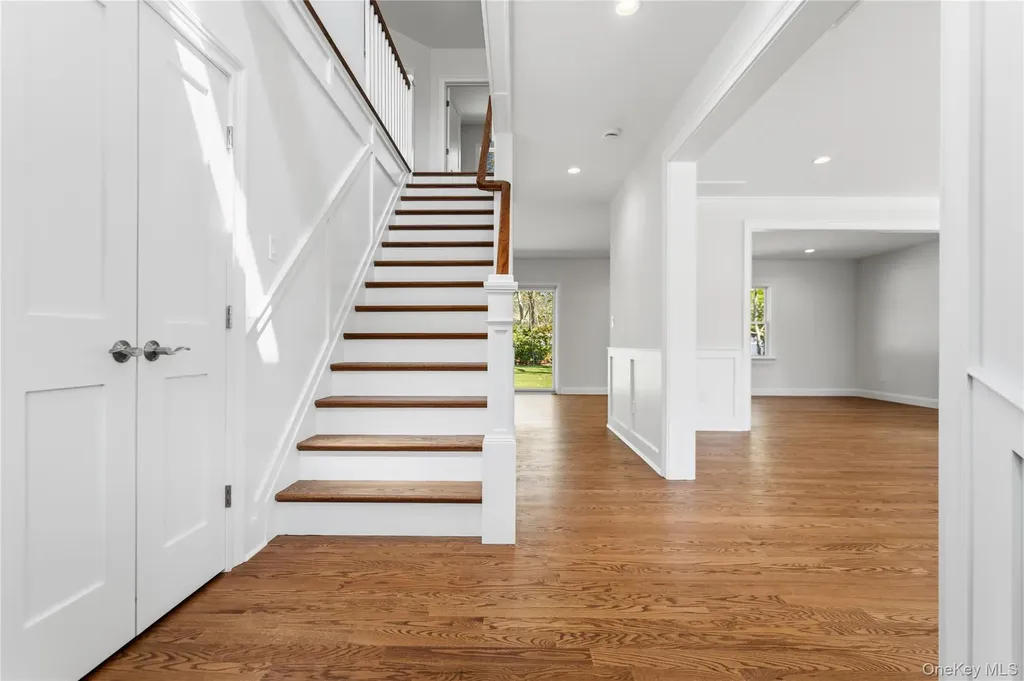 969 Manor Lane Bay Shore NY 11706