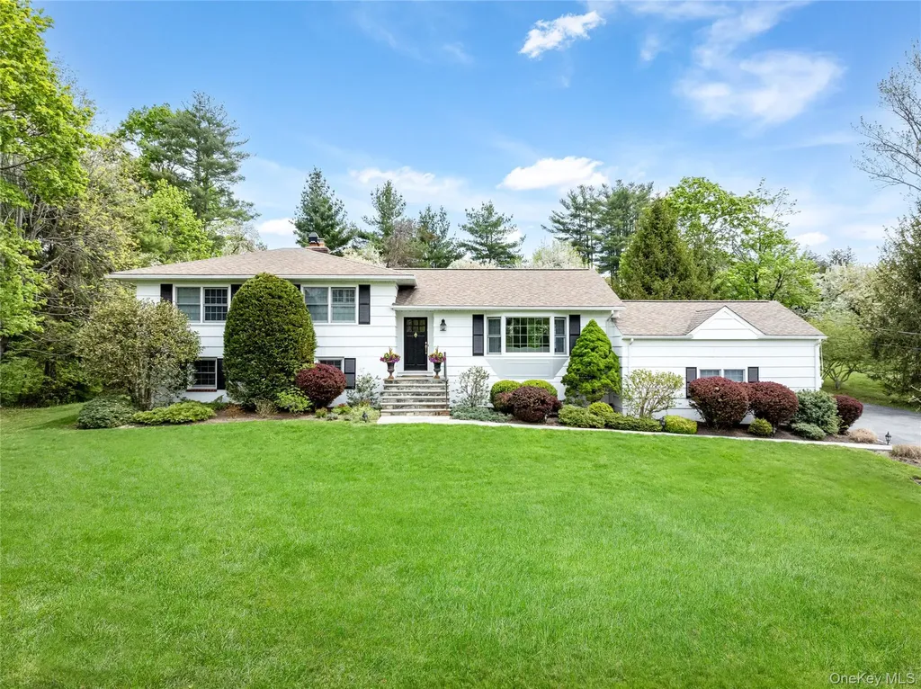 8 Evergreen Row Armonk NY 10504