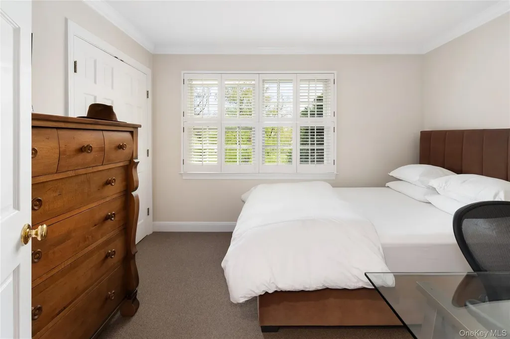 8 Evergreen Row Armonk NY 10504