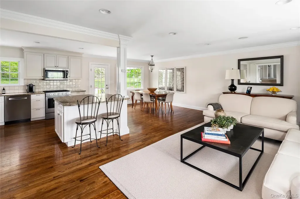 8 Evergreen Row Armonk NY 10504