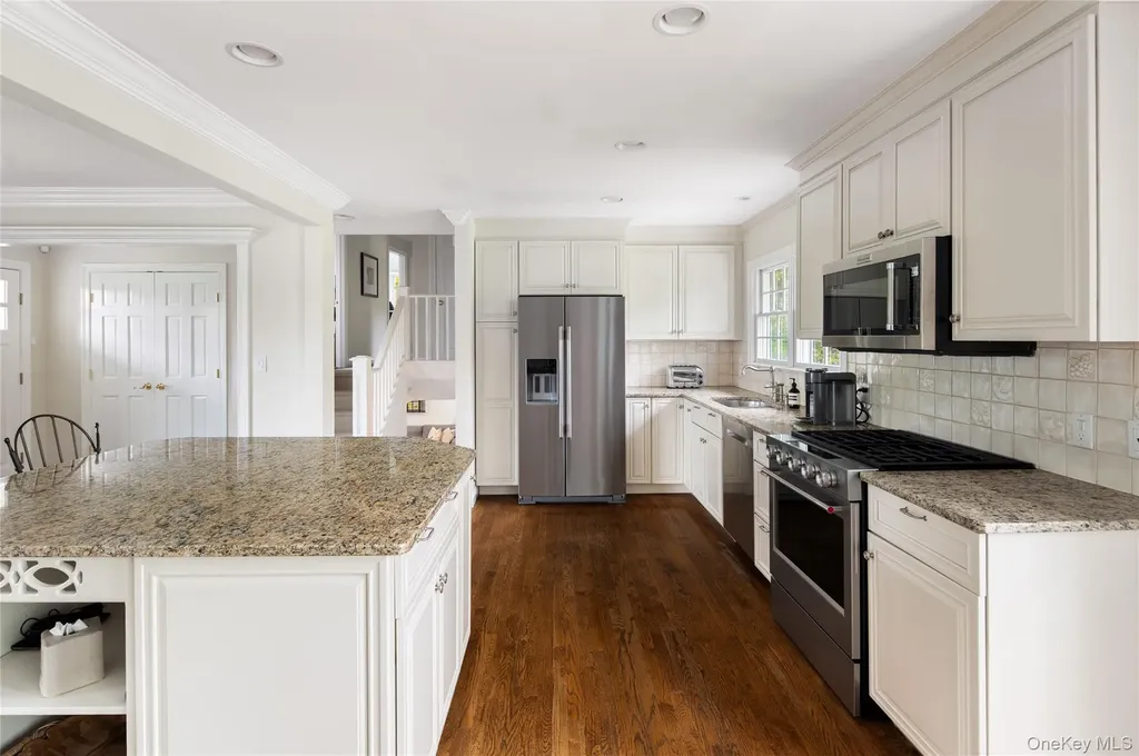 8 Evergreen Row Armonk NY 10504