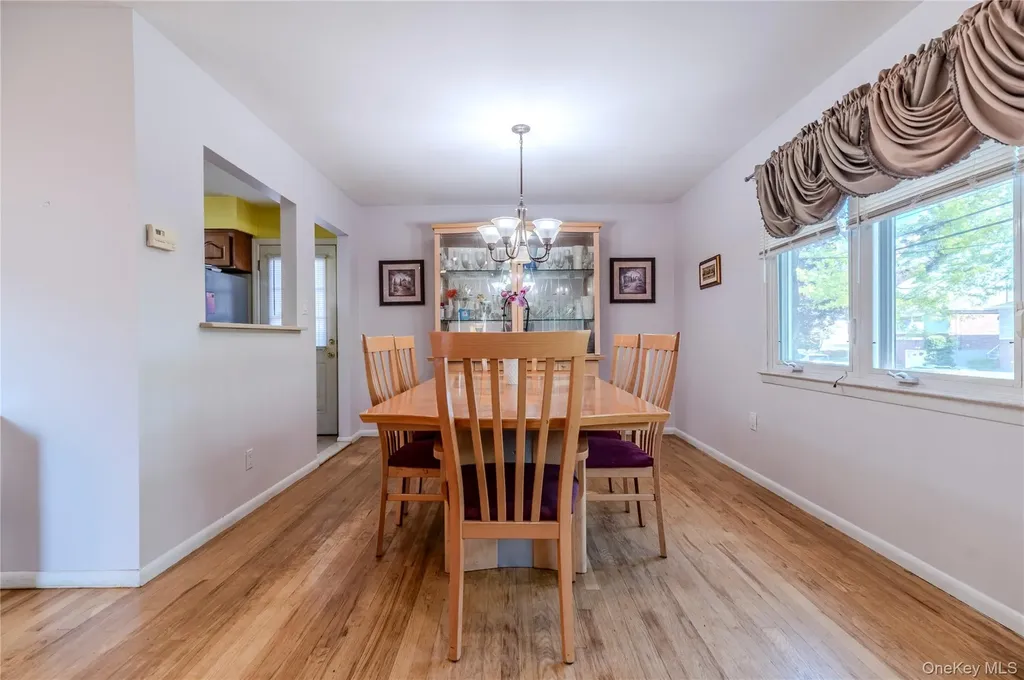 160-11 24th Avenue Whitestone NY 11357