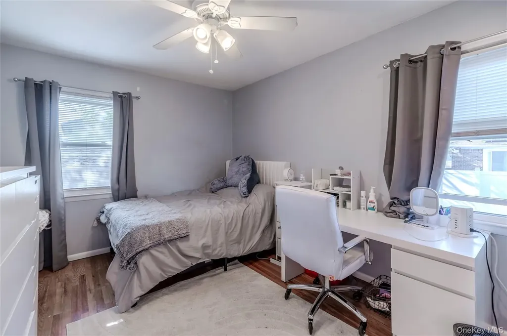 160-11 24th Avenue Whitestone NY 11357