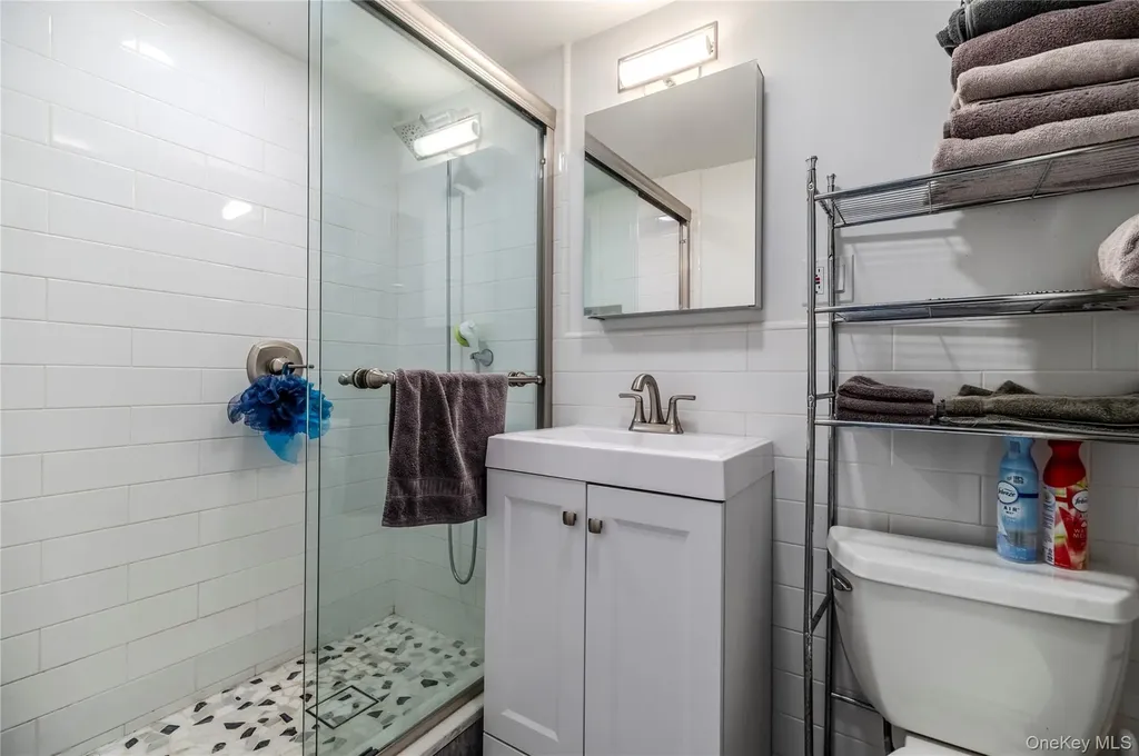 160-11 24th Avenue Whitestone NY 11357