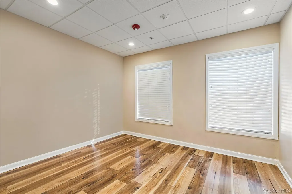 590 Sunrise Highway Baldwin NY 11510
