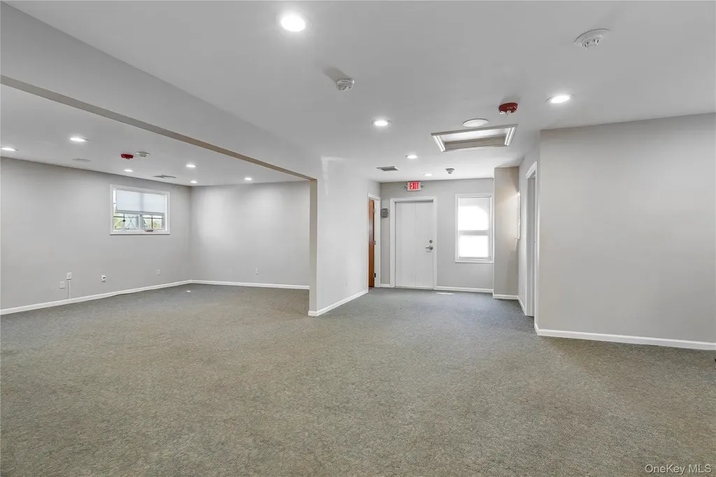 590 Sunrise Highway Baldwin NY 11510