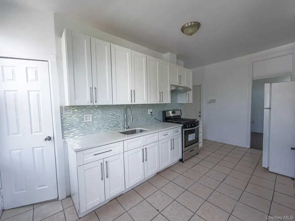 17 Marcus Garvey Boulevard Brooklyn NY 11206