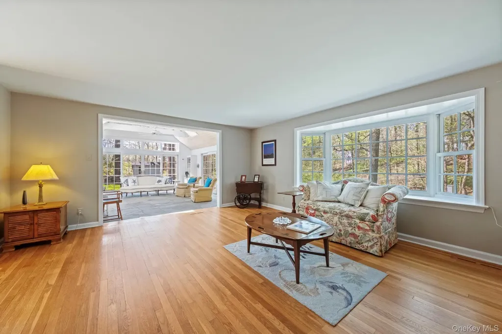 12 Harris Road Katonah NY 10536