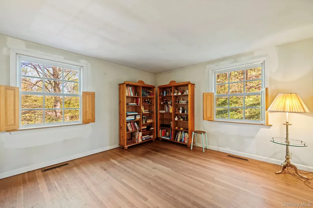 12 Harris Road Katonah NY 10536