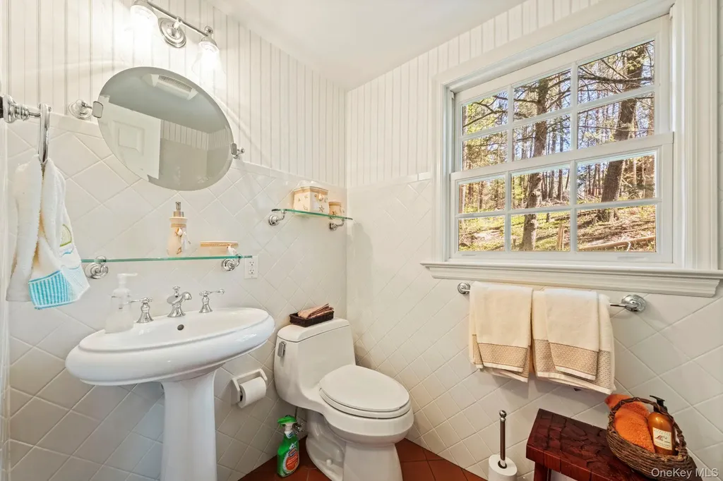 12 Harris Road Katonah NY 10536