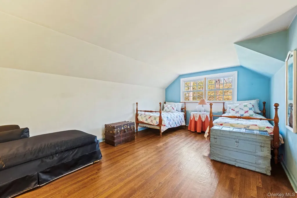 12 Harris Road Katonah NY 10536