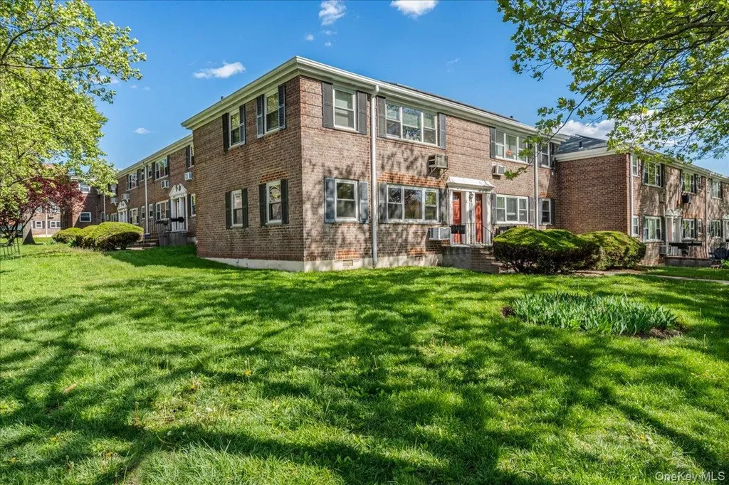 6701 152nd Street Flushing NY 11367
