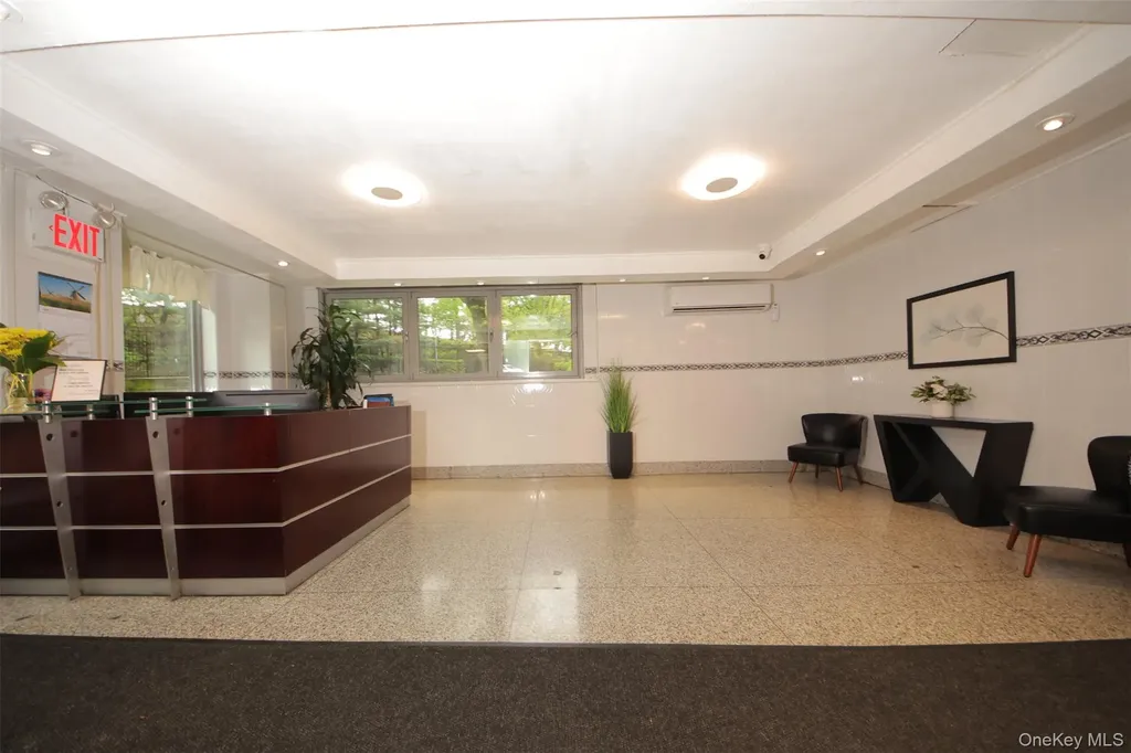 3410 De Reimer Avenue Bronx NY 10475