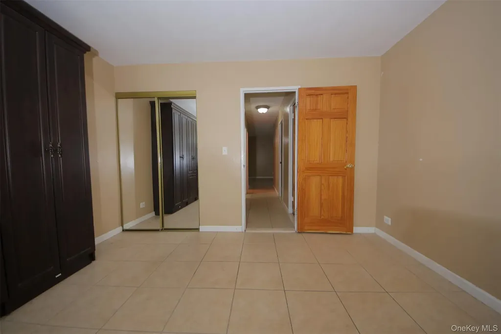 3410 De Reimer Avenue Bronx NY 10475