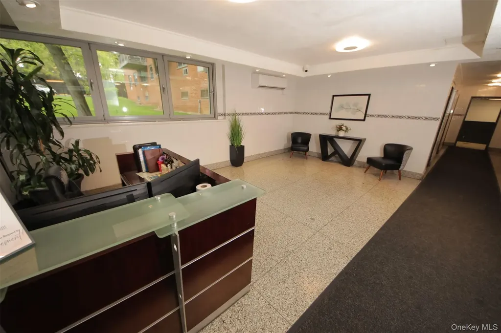 3410 De Reimer Avenue Bronx NY 10475
