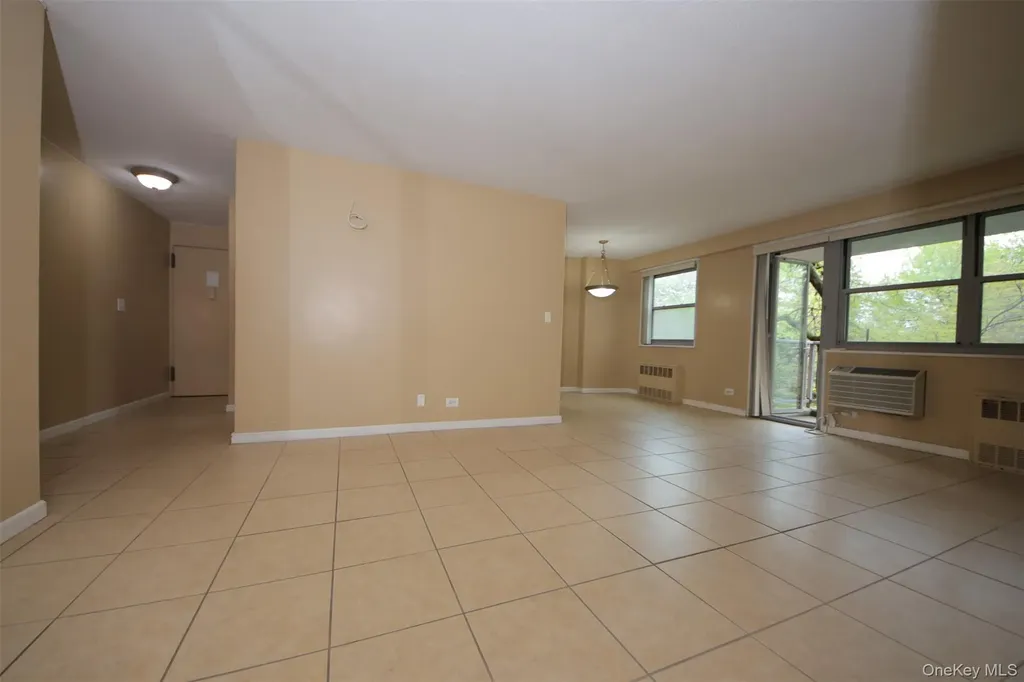 3410 De Reimer Avenue Bronx NY 10475