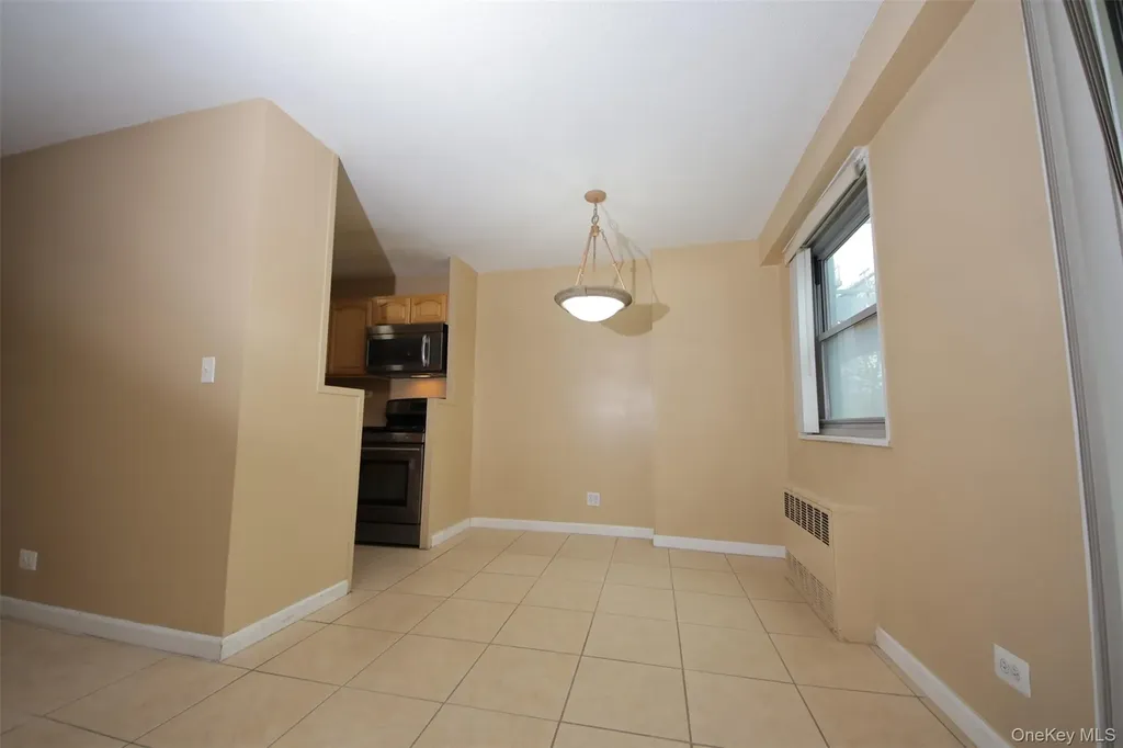 3410 De Reimer Avenue Bronx NY 10475