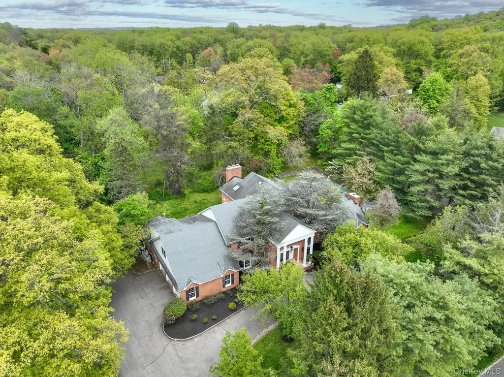 7 Post Lane Palisades NY 10964