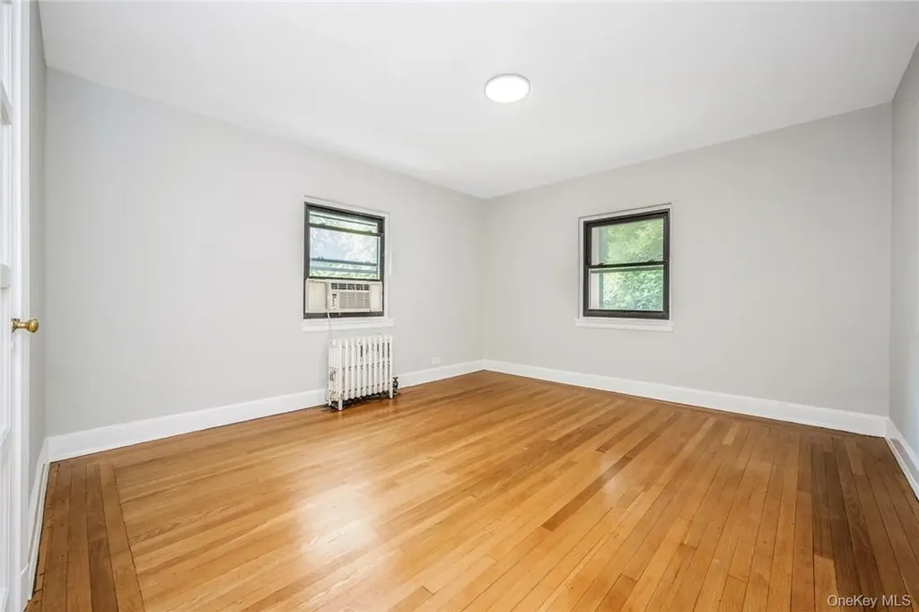 64 Kensington Road Bronxville NY 10708
