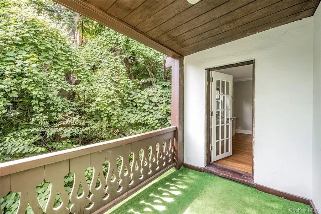64 Kensington Road Bronxville NY 10708