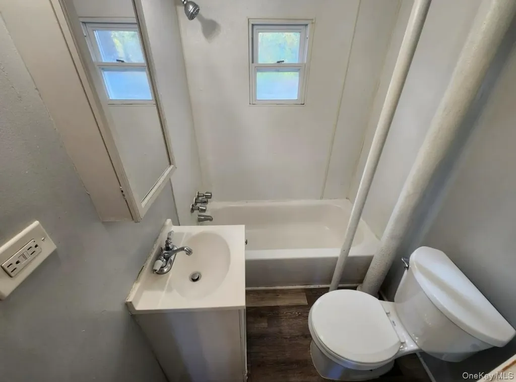 6 Zimmer Avenue Poughkeepsie NY 12601