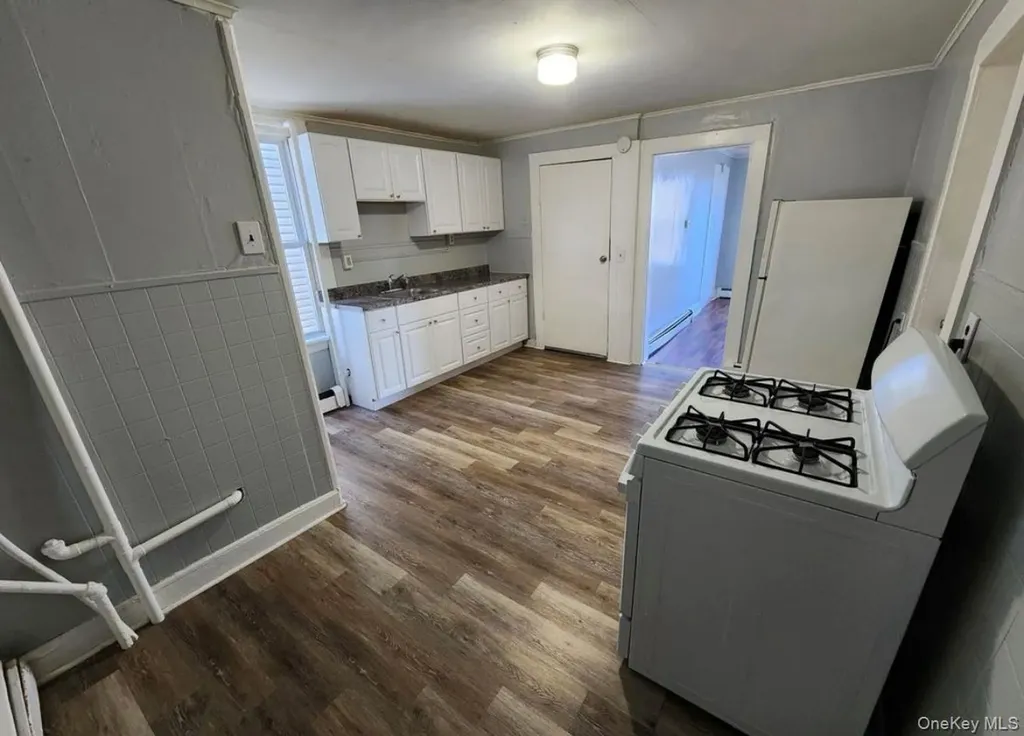 6 Zimmer Avenue Poughkeepsie NY 12601