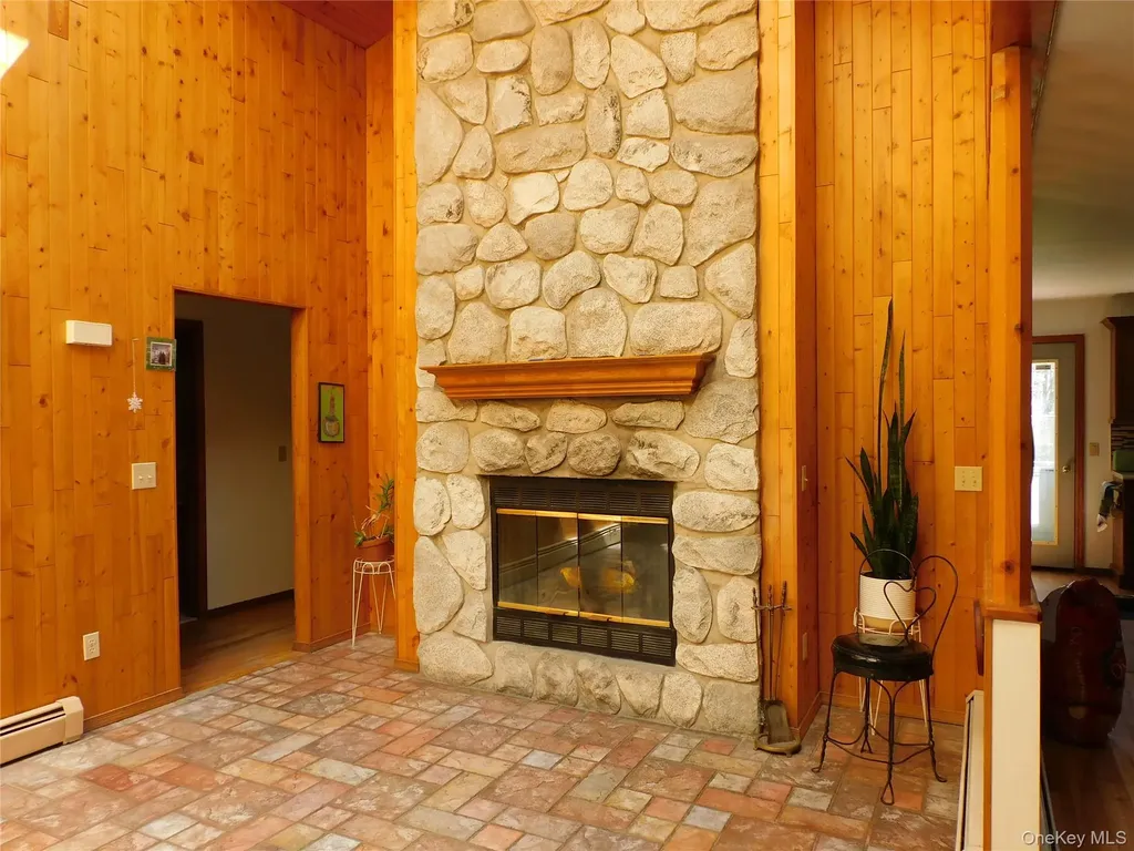48 Mahogany Lane Liberty NY 12754