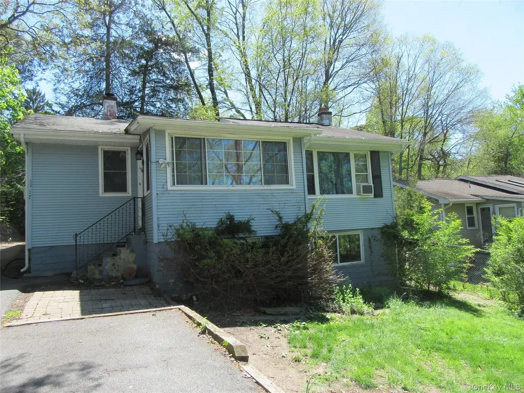 17 Whippoorwill Trail Monroe NY 10950
