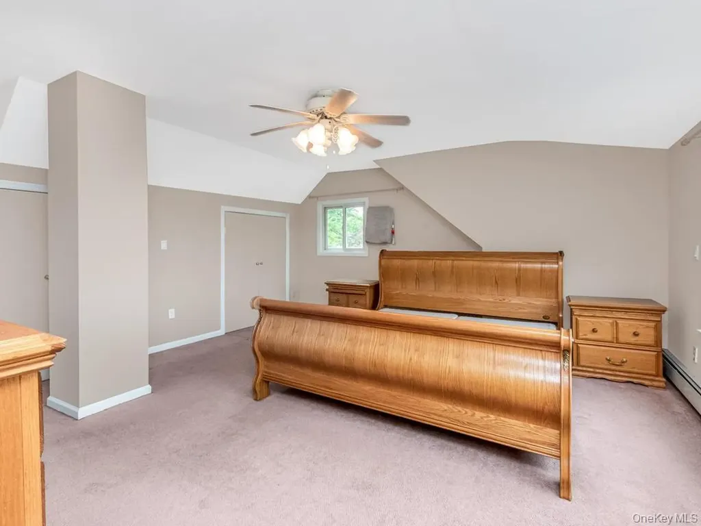 90 Remsen Circle Yonkers NY 10710