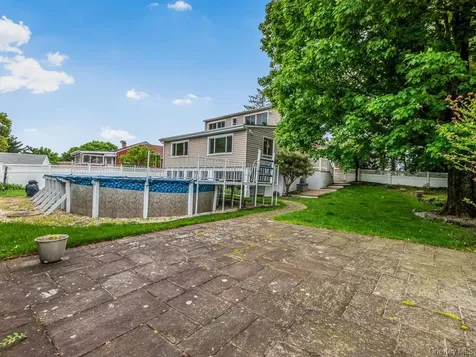 90 Remsen Circle Yonkers NY 10710