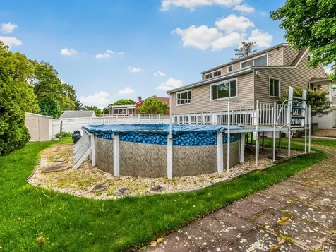 90 Remsen Circle Yonkers NY 10710