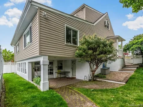 90 Remsen Circle Yonkers NY 10710