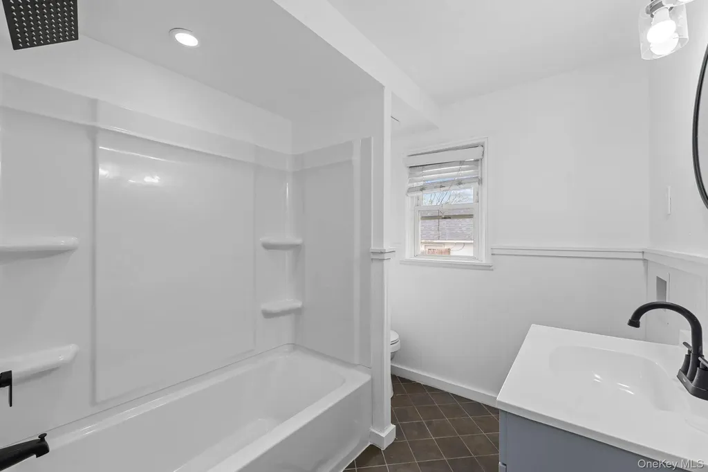 218 Islip Boulevard Islip Terrace NY 11752