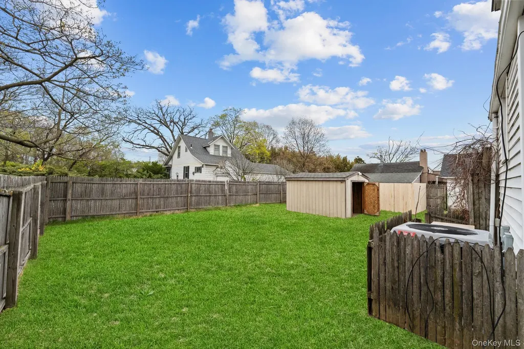 218 Islip Boulevard Islip Terrace NY 11752