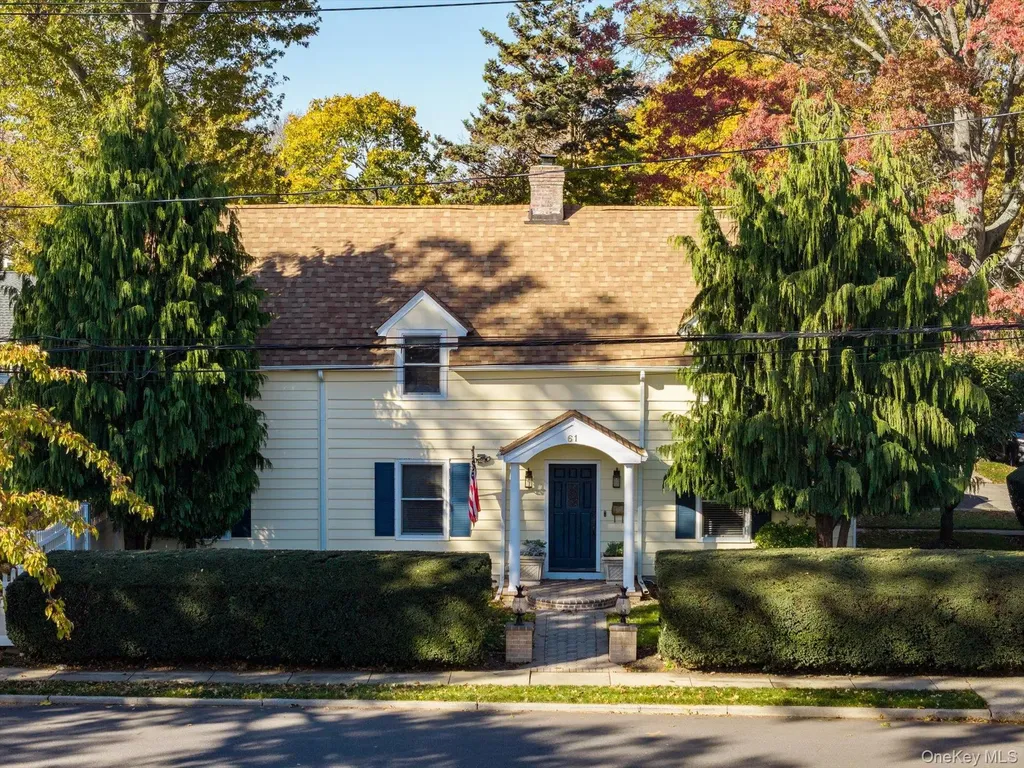 61 Drexel Avenue Westbury NY 11590