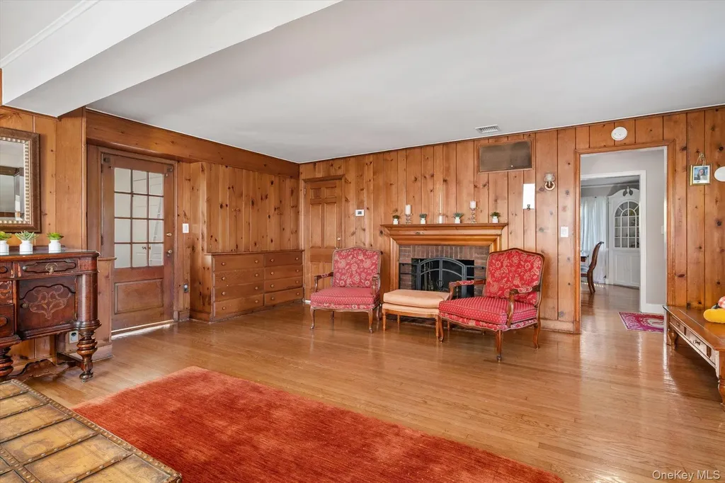61 Drexel Avenue Westbury NY 11590