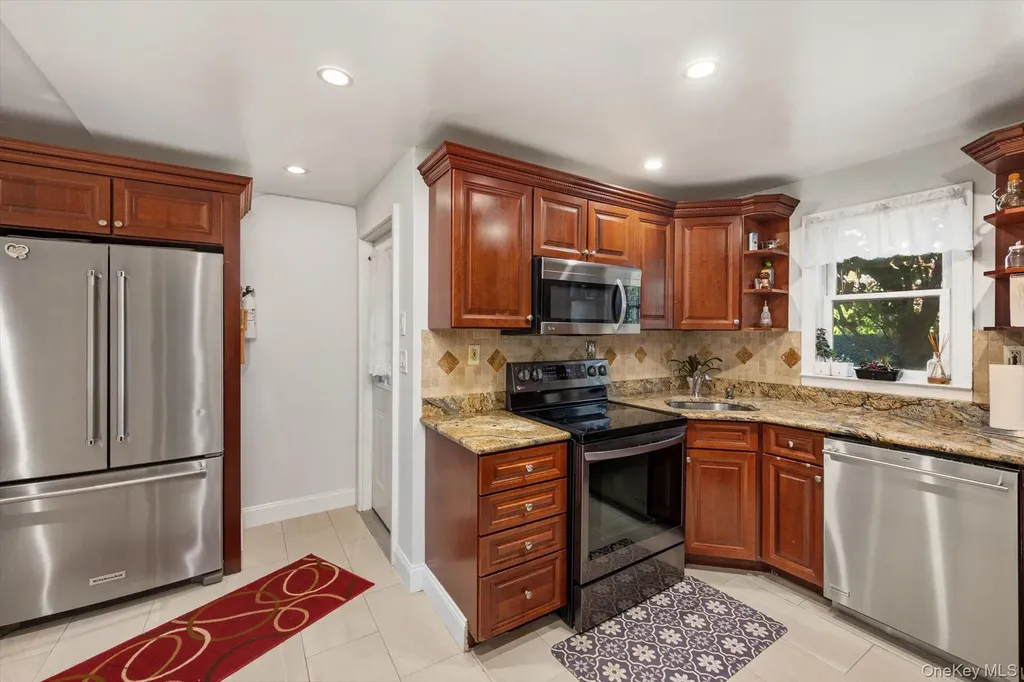 61 Drexel Avenue Westbury NY 11590