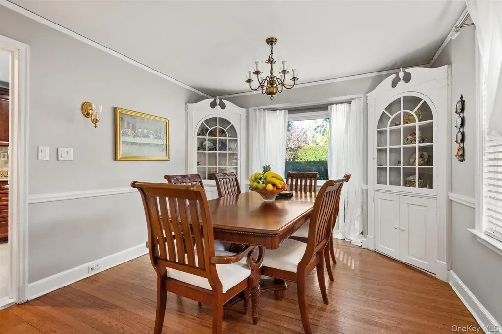 61 Drexel Avenue Westbury NY 11590