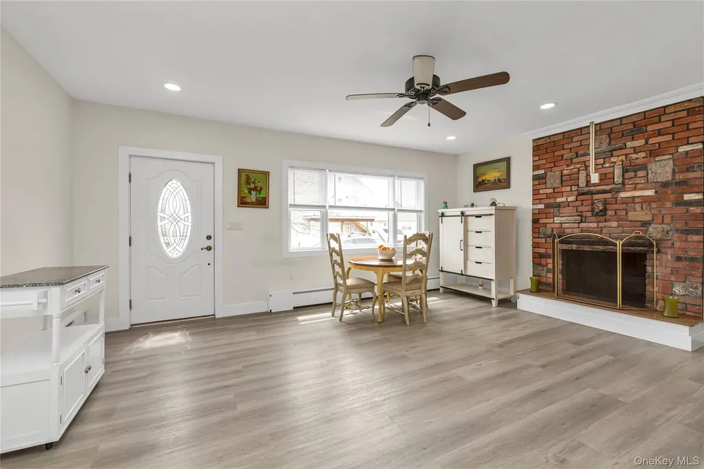 347 E Pine Street Long Beach NY 11561