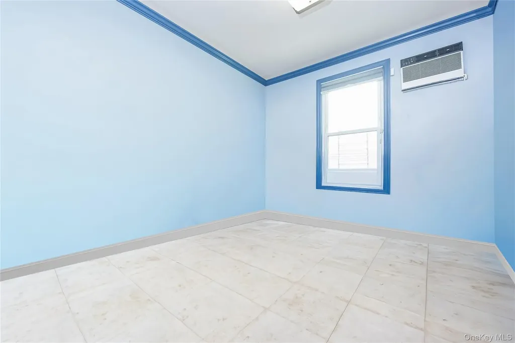5918 60th Street Maspeth NY 11378