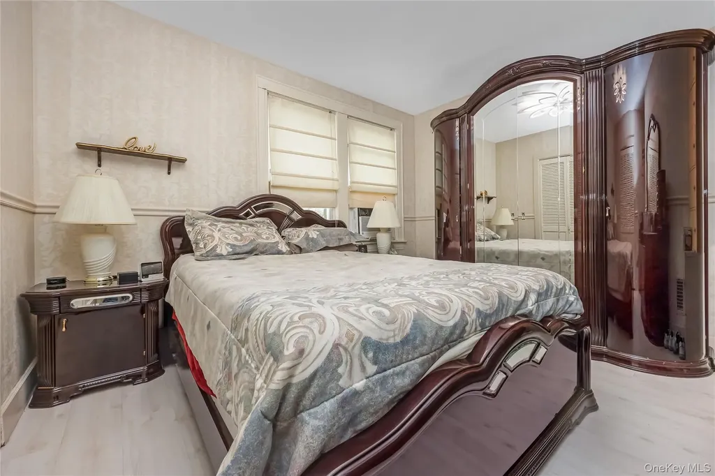 5918 60th Street Maspeth NY 11378