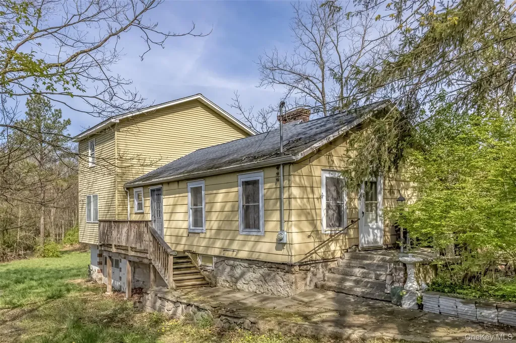 59 Bethlehem Road New Windsor NY 12553