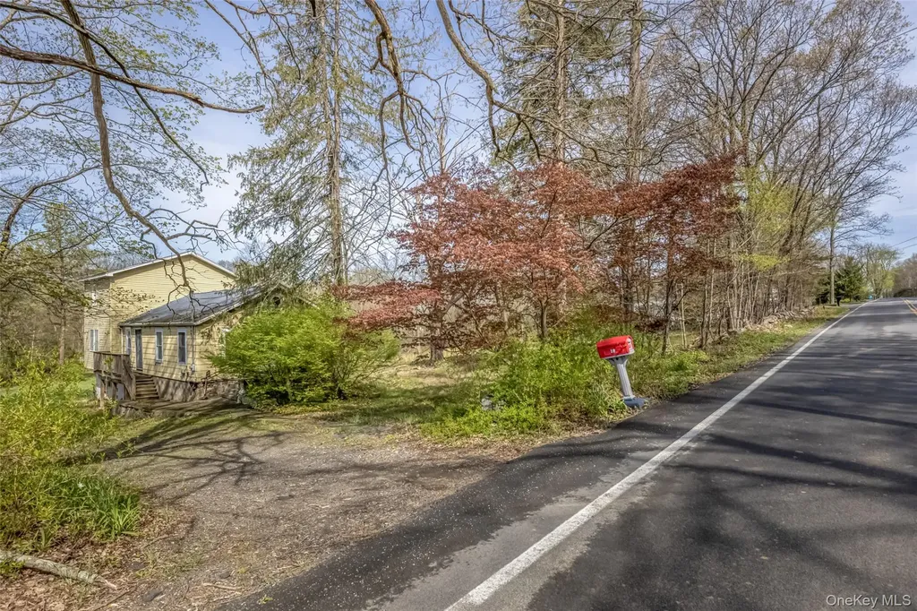 59 Bethlehem Road New Windsor NY 12553