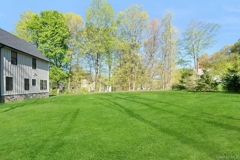 57 Meadow Sweet Road Cortlandt Manor NY 10567