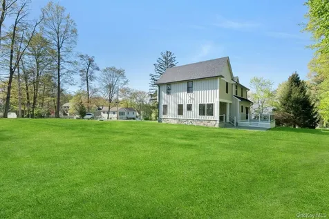 57 Meadow Sweet Road Cortlandt Manor NY 10567