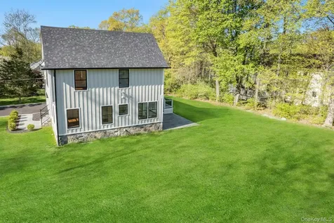 57 Meadow Sweet Road Cortlandt Manor NY 10567